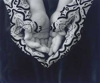 ArtChart | Bonding by Shirin Neshat