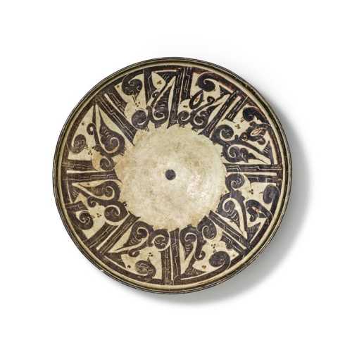ArtChart | A large bowl with an inscription in floriated Kufic, Eastern Persia or Transoxiana, 10th/11th century by Unknown Artist