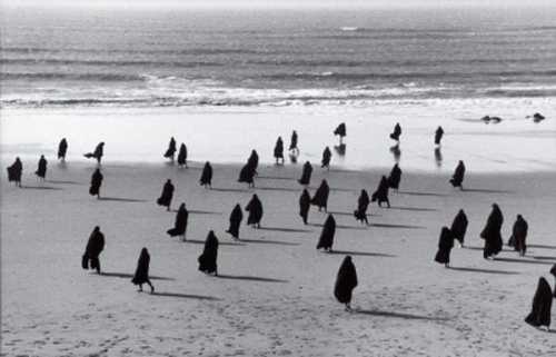 ArtChart | As yet untitled (Women on beach) by Shirin Neshat